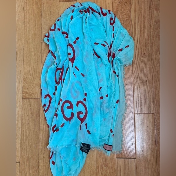 Gucci Ghost Shawl/ Scarf - Picture 2 of 3